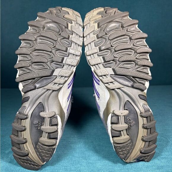Size 8 - Women’s Adidas Kanadia TR trail shoes - Picture 8 of 9